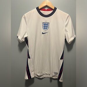 Nike England 2020/21 football/soccer jersey, size large - runs small
